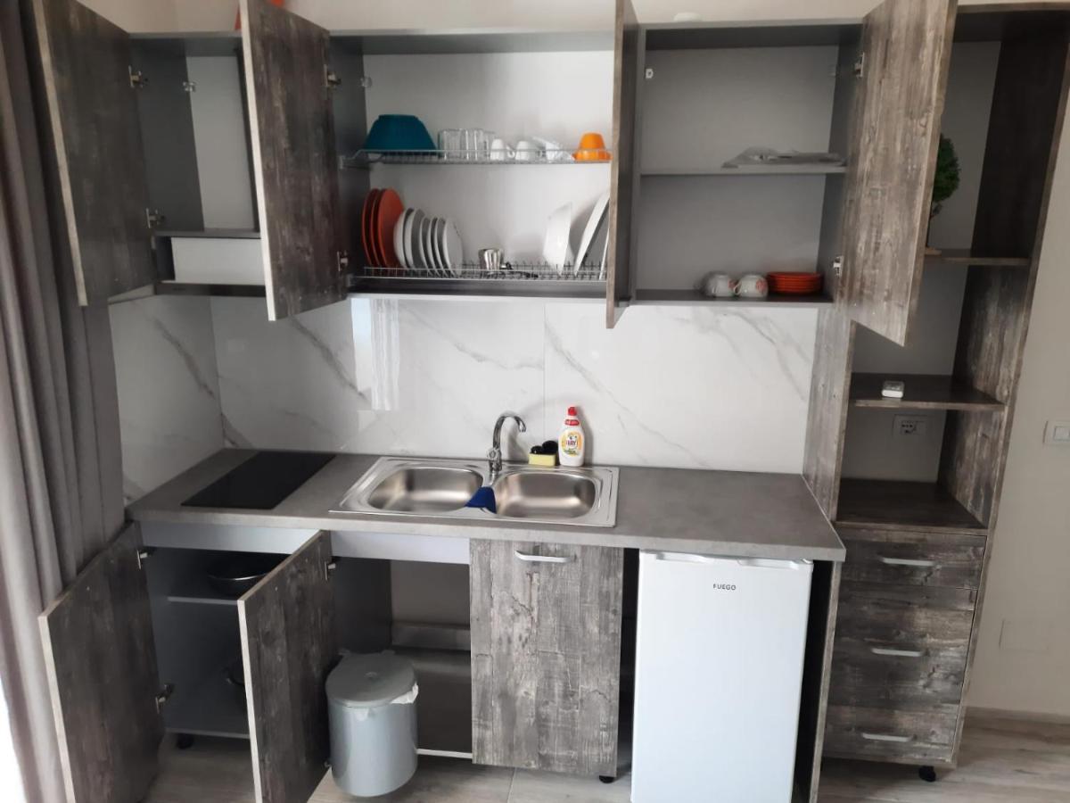 Disy Apartments Vlorë Εξωτερικό φωτογραφία
