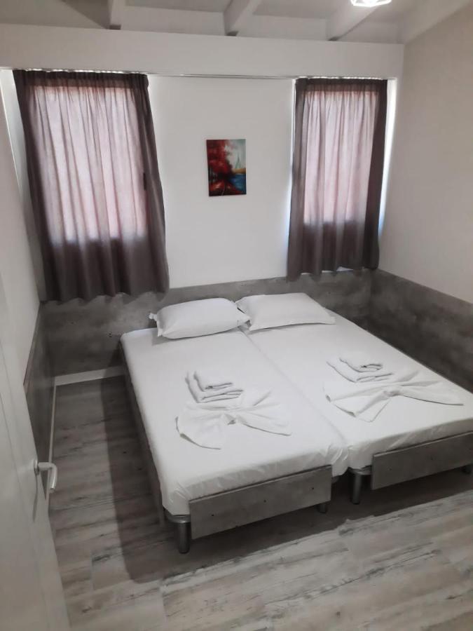 Disy Apartments Vlorë Εξωτερικό φωτογραφία