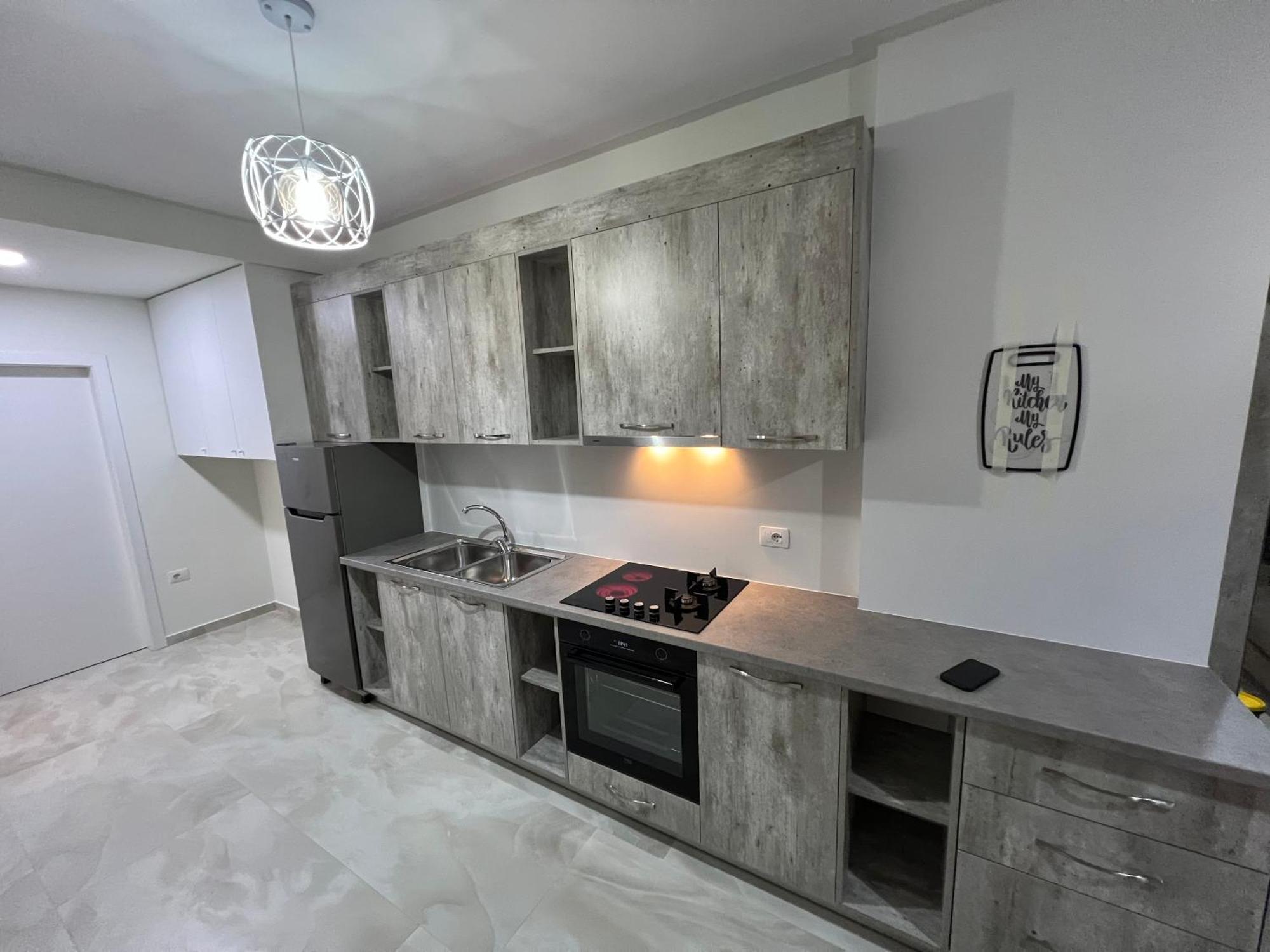 Disy Apartments Vlorë Εξωτερικό φωτογραφία